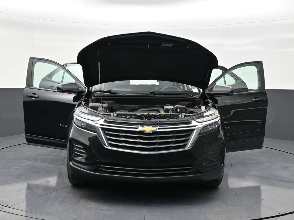 Used 2020 Chevrolet Equinox LS w/ LS Convenience Package FWD image 32