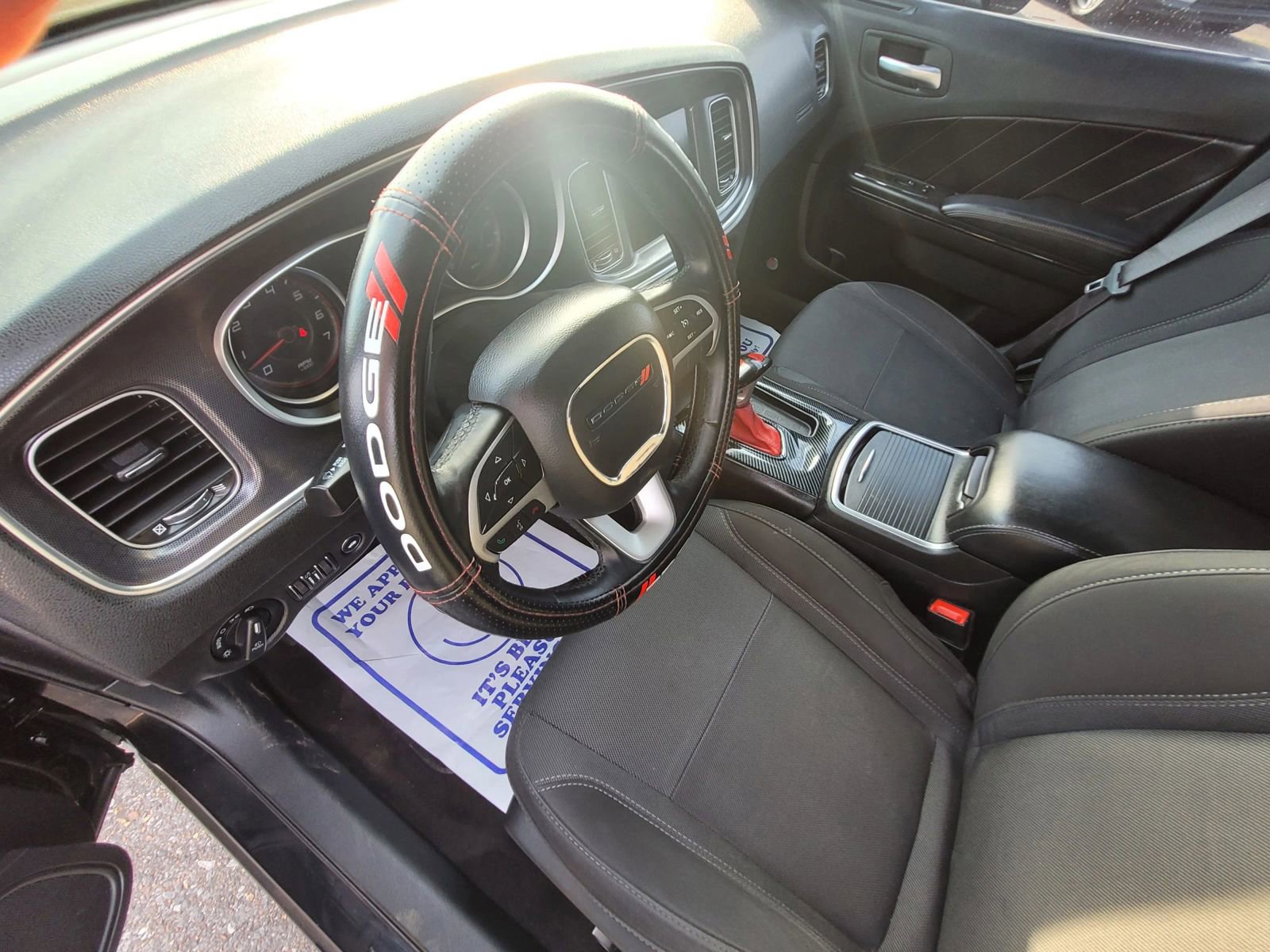 Used 2016 Dodge Charger SXT RWD image 12
