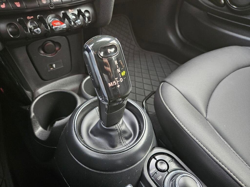 Used 2023 MINI Cooper Convertible image 25