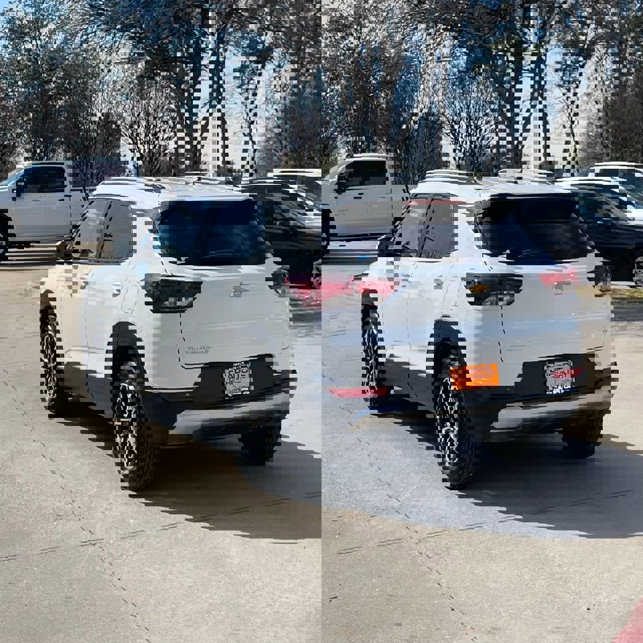 Used 2025 Chevrolet TrailBlazer LT image 4