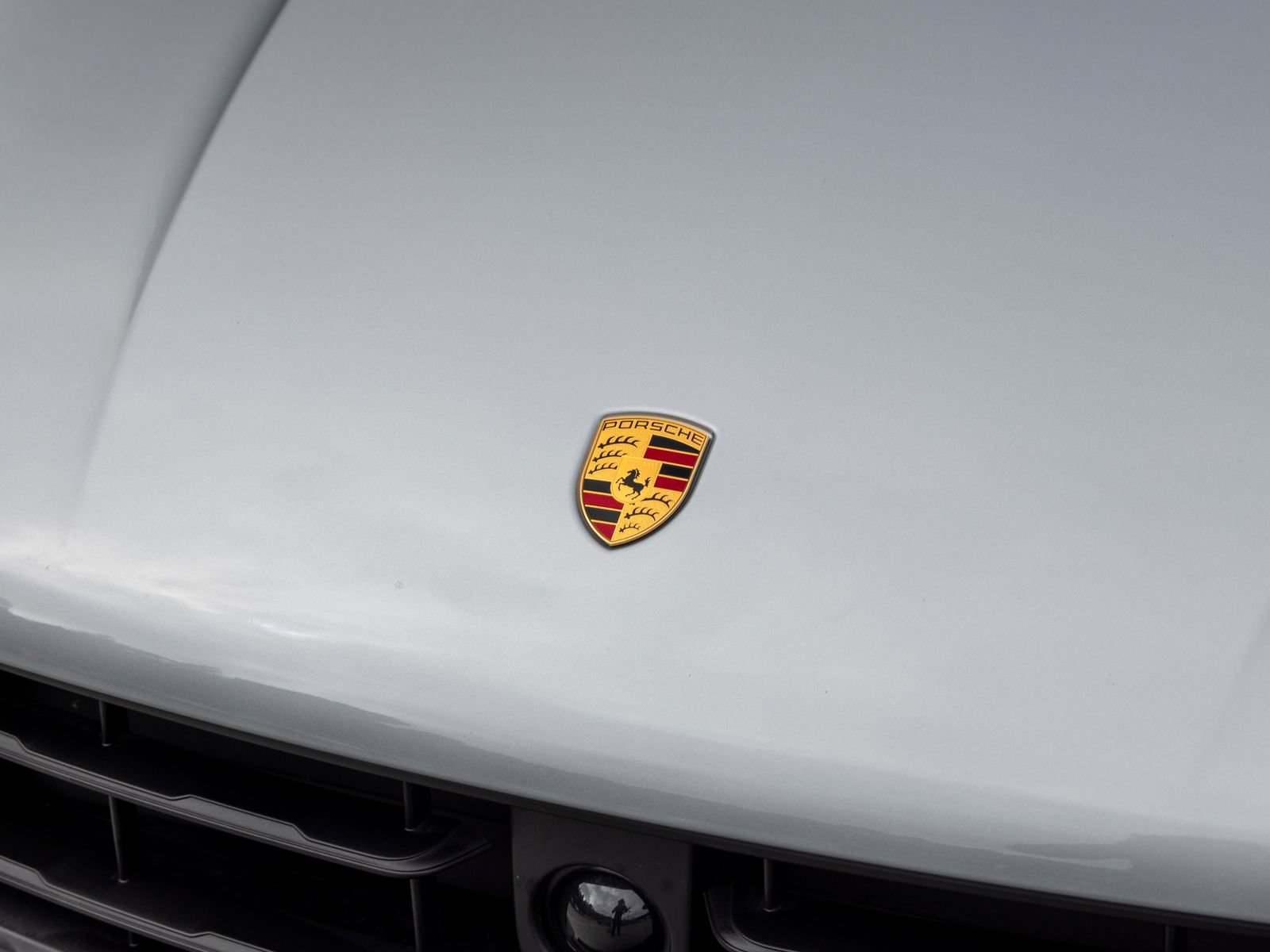 Used 2026 Porsche Macan AWD/4WD image 17