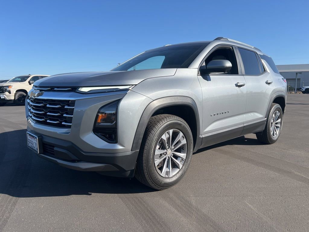 Used 2025 Chevrolet Equinox LT w/ Convenience Package II FWD image 14