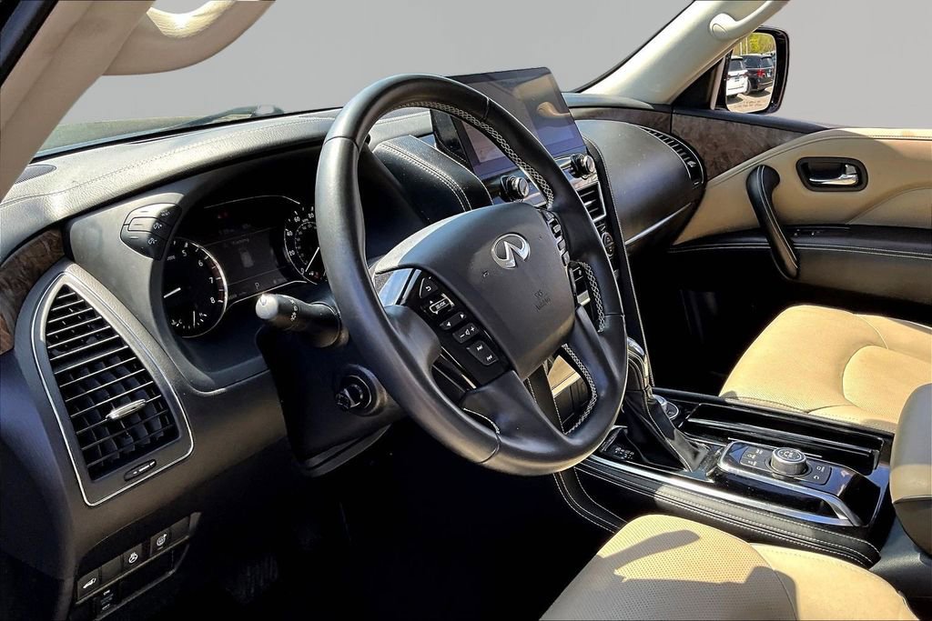 Used 2023 INFINITI QX80 Premium Select w/ All-Season Package AWD/4WD image 15