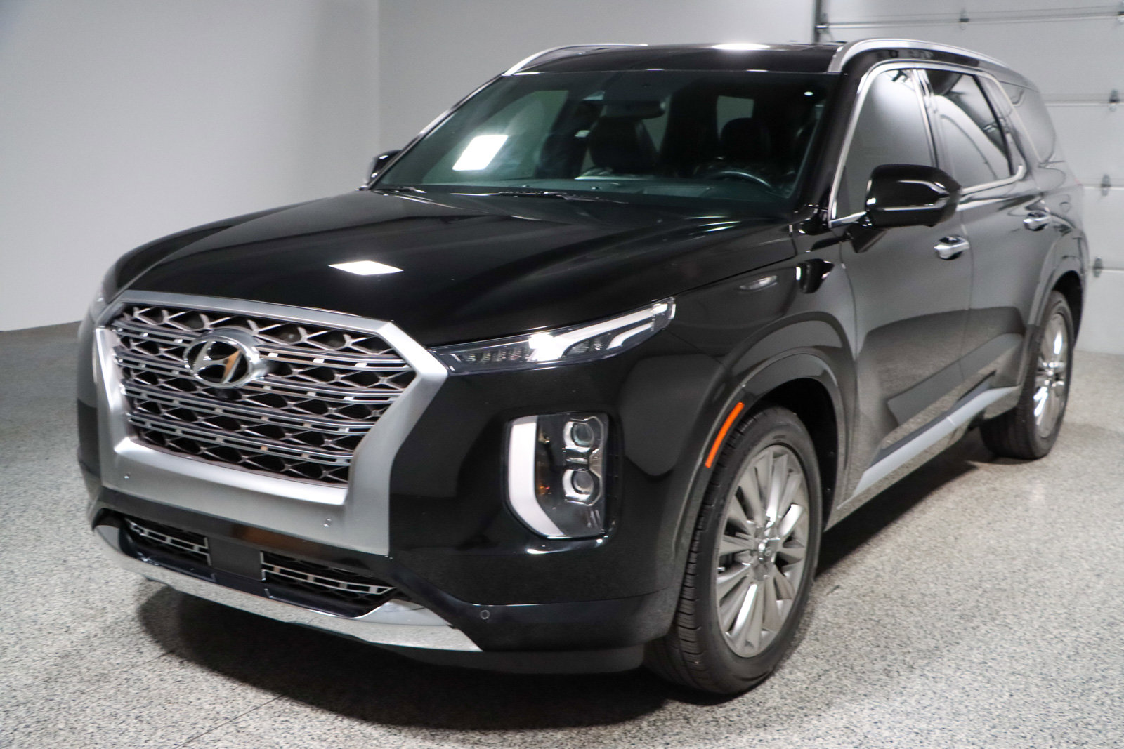 Used 2020 Hyundai Palisade Limited image 34