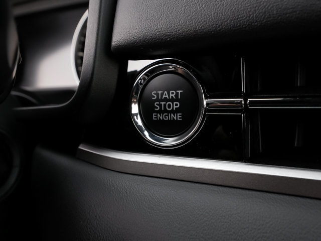 New 2026 Mitsubishi Outlander LE AWD/4WD image 33