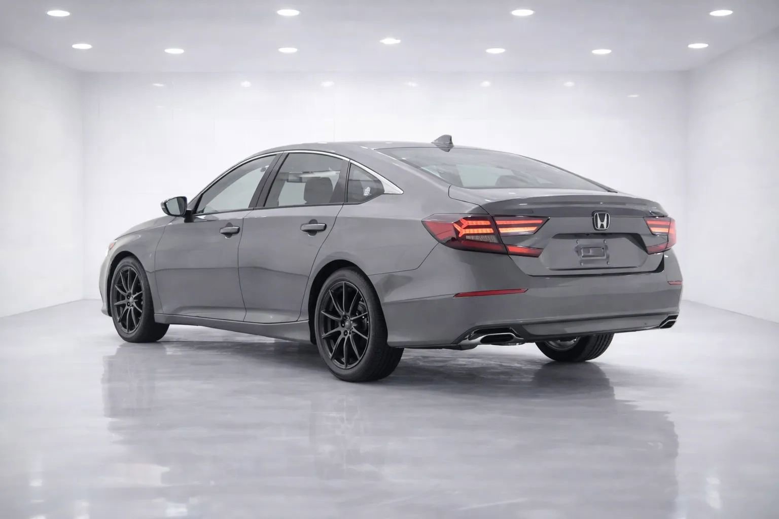 Used 2020 Honda Accord LX image 3