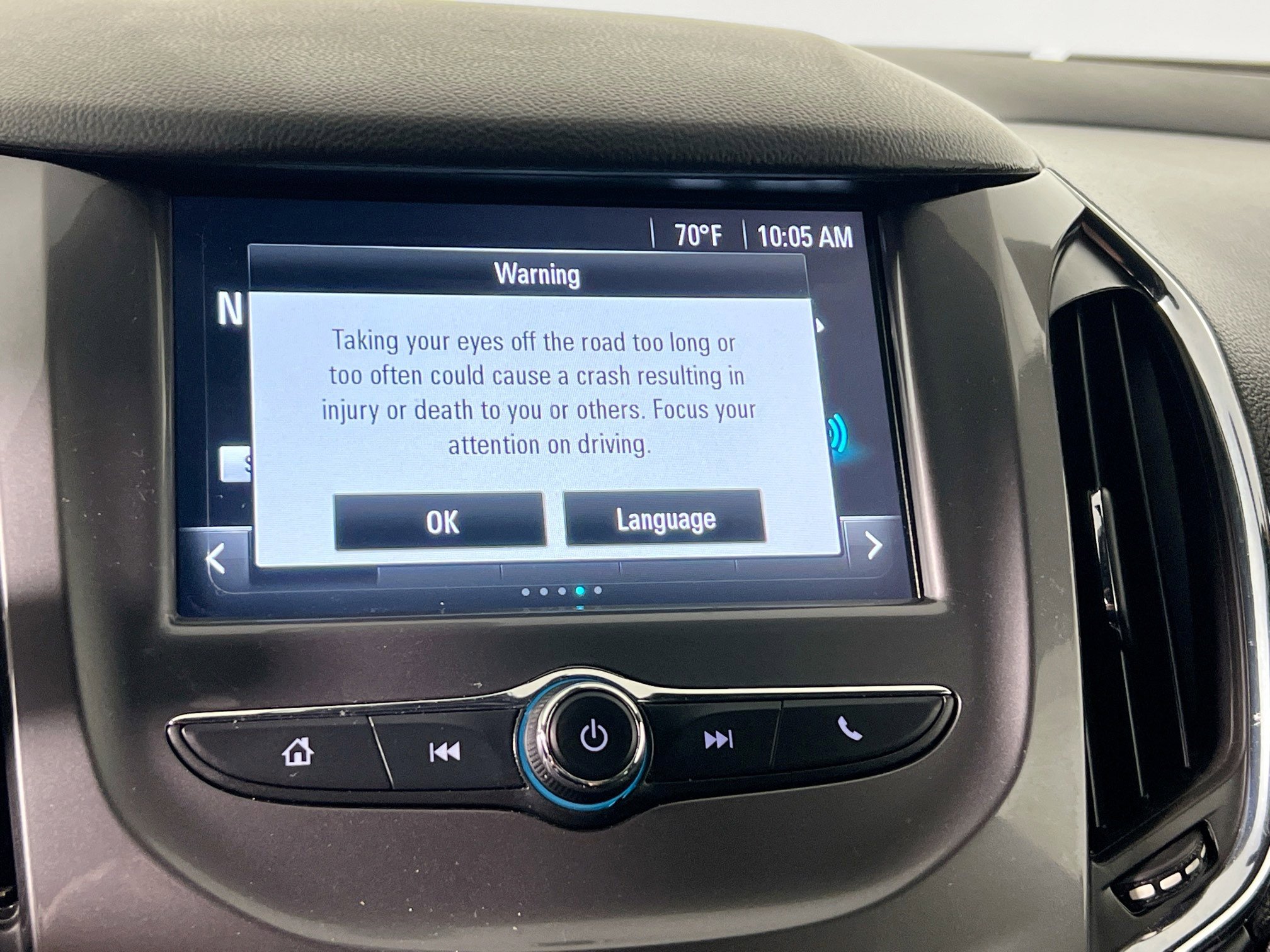 Used 2018 Chevrolet Cruze LT w/ Redline Edition image 26