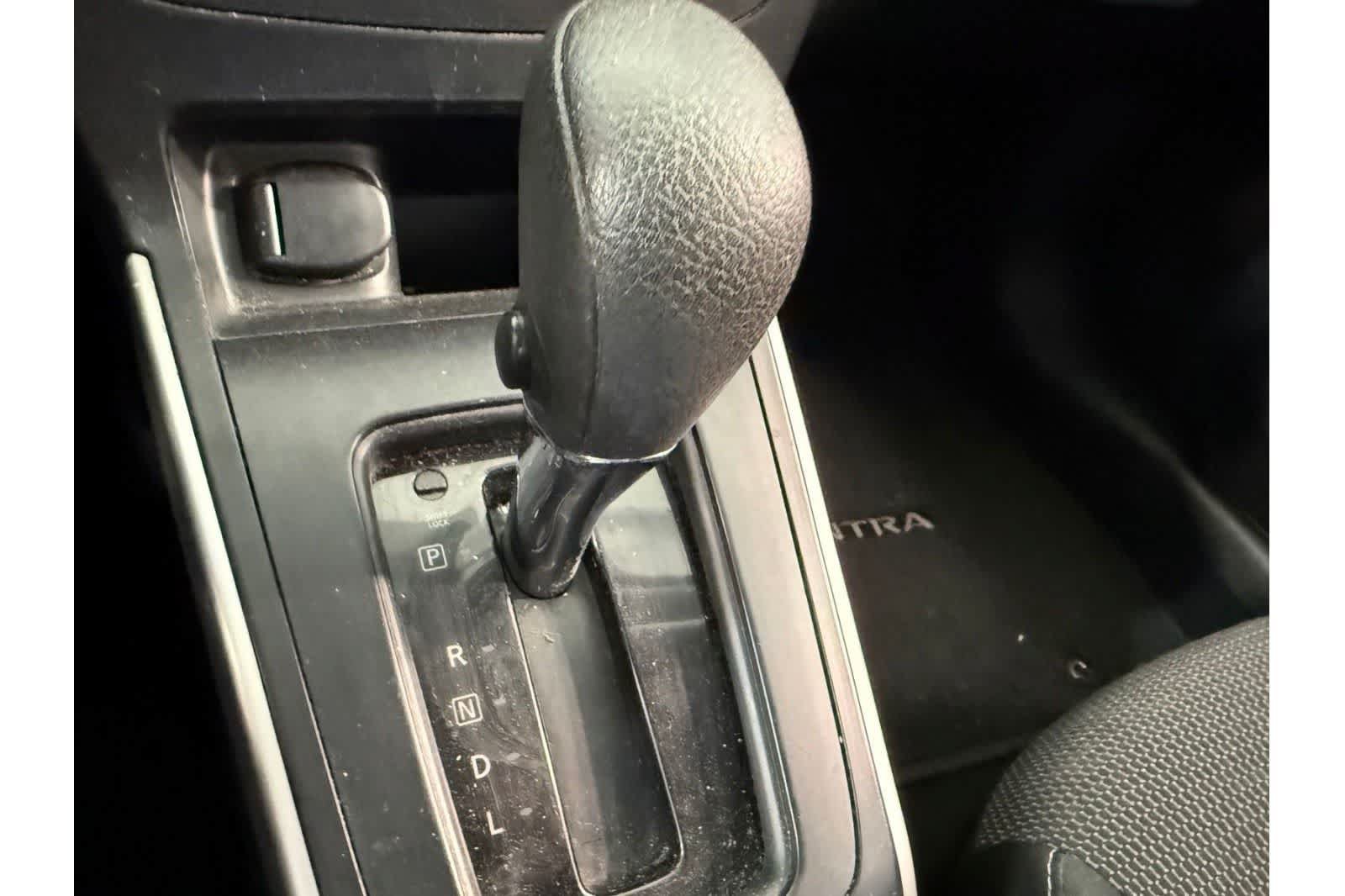 Used 2018 Nissan Sentra S FWD image 21