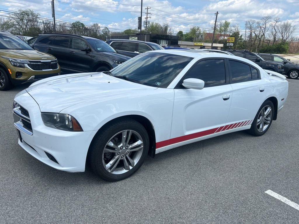 Used 2014 Dodge Charger SXT Plus AWD/4WD image 3