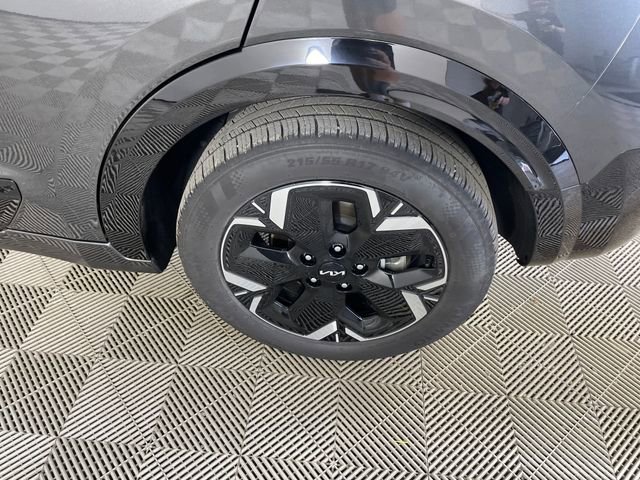Certified 2024 Kia Niro Wind w/ Wind Preserve Package FWD image 21