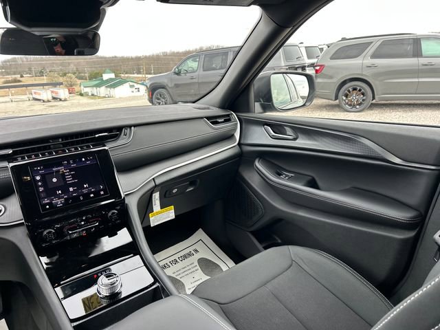 New 2026 Jeep Grand Cherokee Laredo X image 10