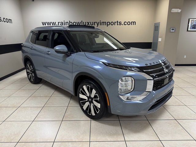 New 2025 Mitsubishi Outlander SEL image 1