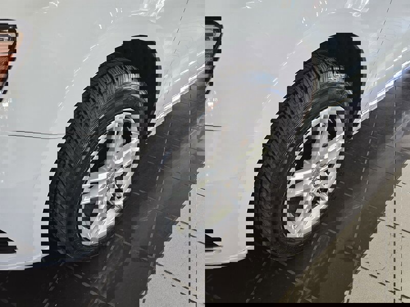 Used 2013 Audi Q5 2.0T Premium Plus image 30