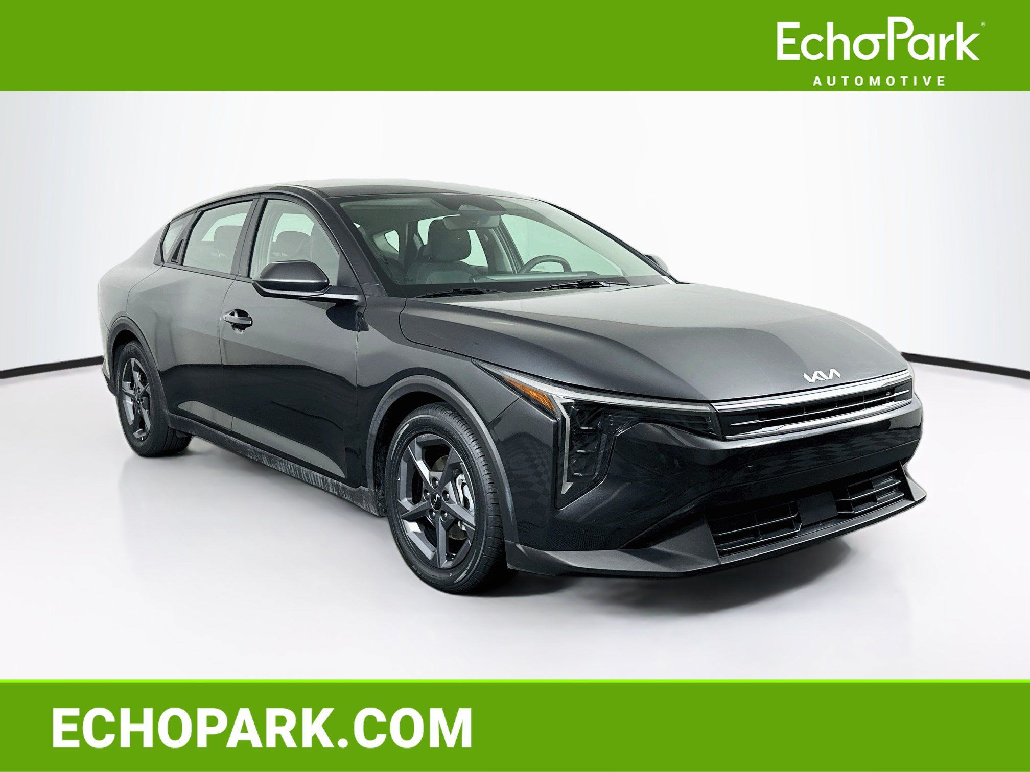 Used 2025 Kia K4 FWD image 1