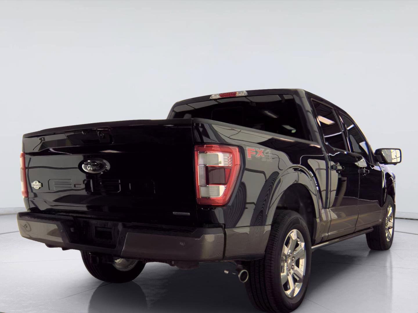 Used 2023 Ford F150 King Ranch w/ Equipment Group 601A High AWD/4WD image 3