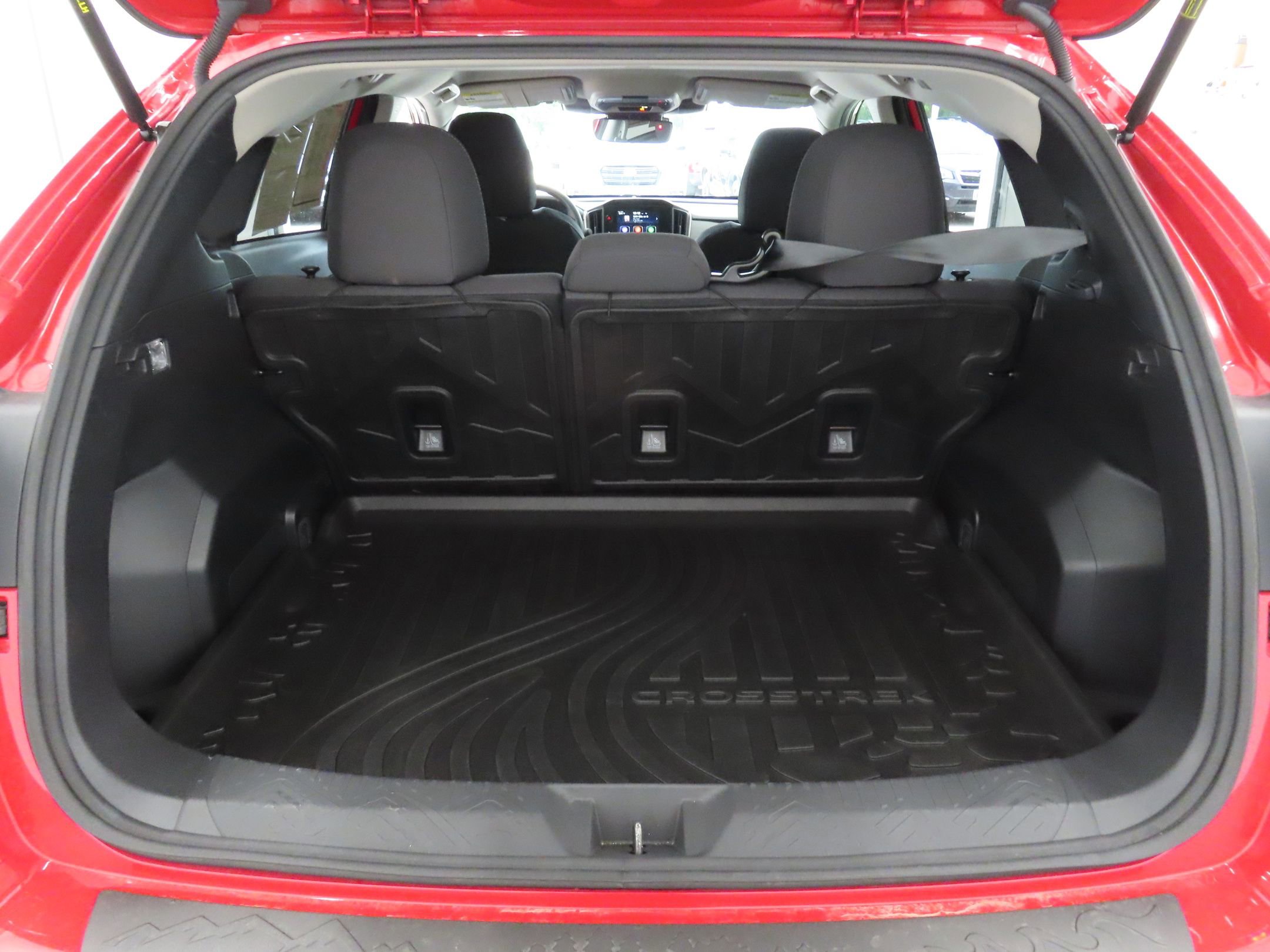 Used 2025 Subaru Crosstrek 2.0i Premium w/ Crosstrek Mirror Package AWD/4WD image 24