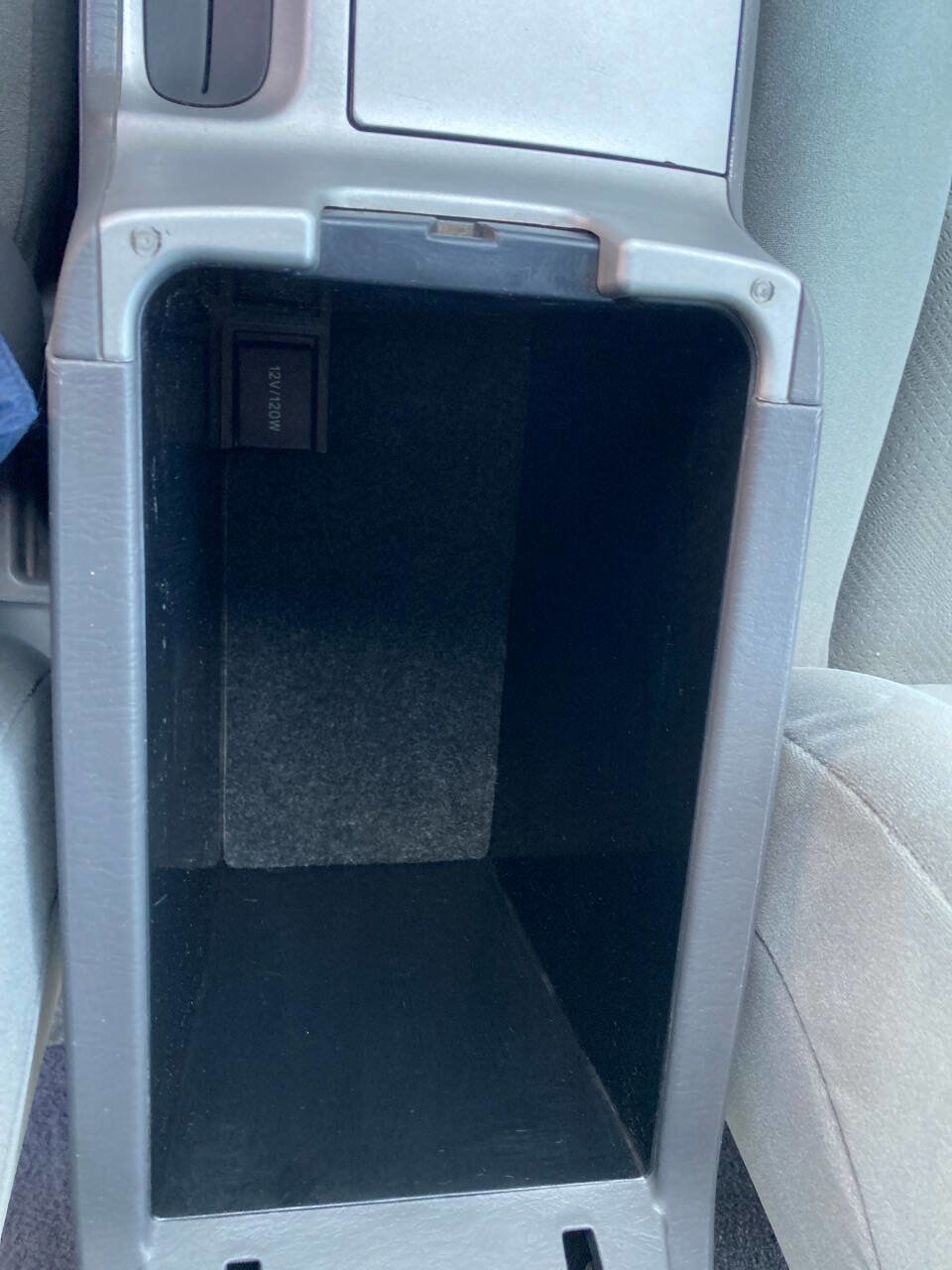 Used 2004 Toyota Solara SE image 22