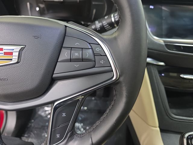Used 2019 Cadillac XT5 Premium Luxury image 17