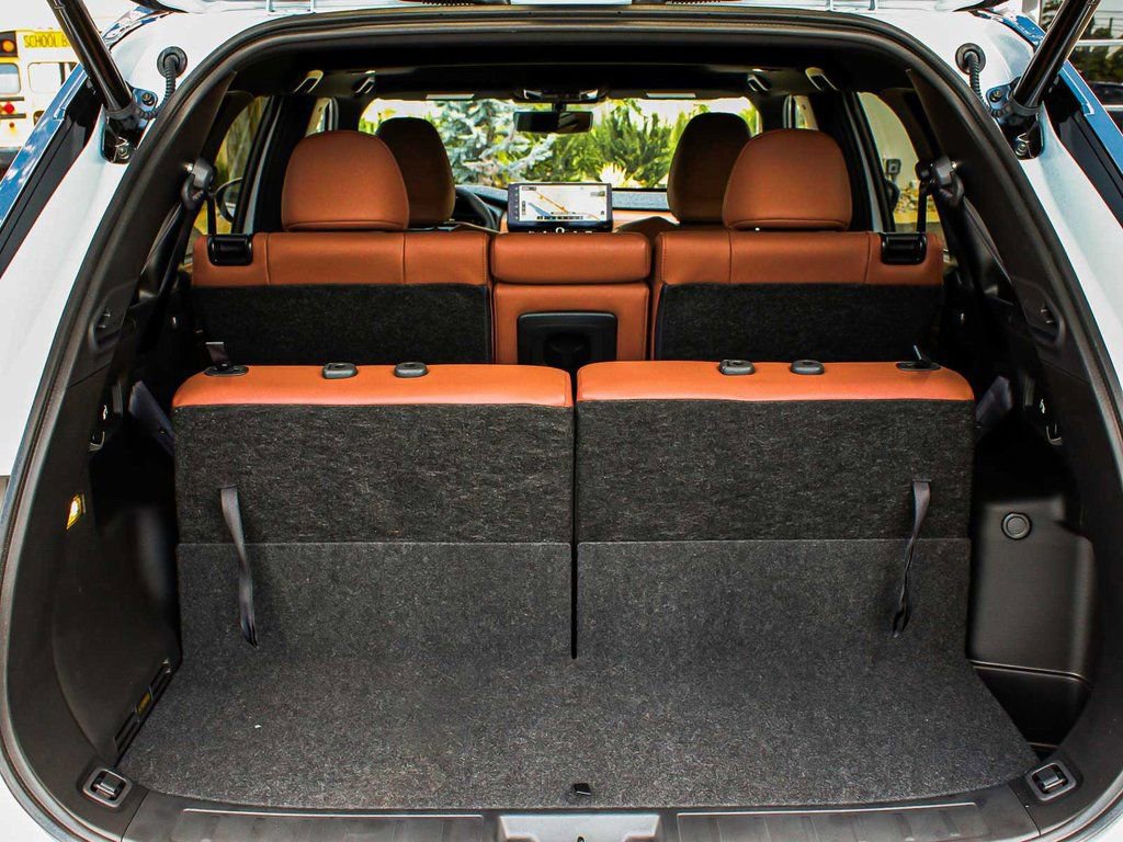 New 2025 Mitsubishi Outlander SEL image 48