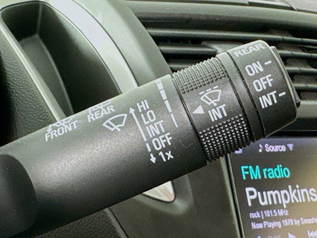 Used 2016 Chevrolet Trax LT w/ LT Convenience Package image 14