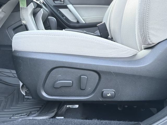 Used 2018 Subaru Forester 2.5i Premium AWD/4WD image 21