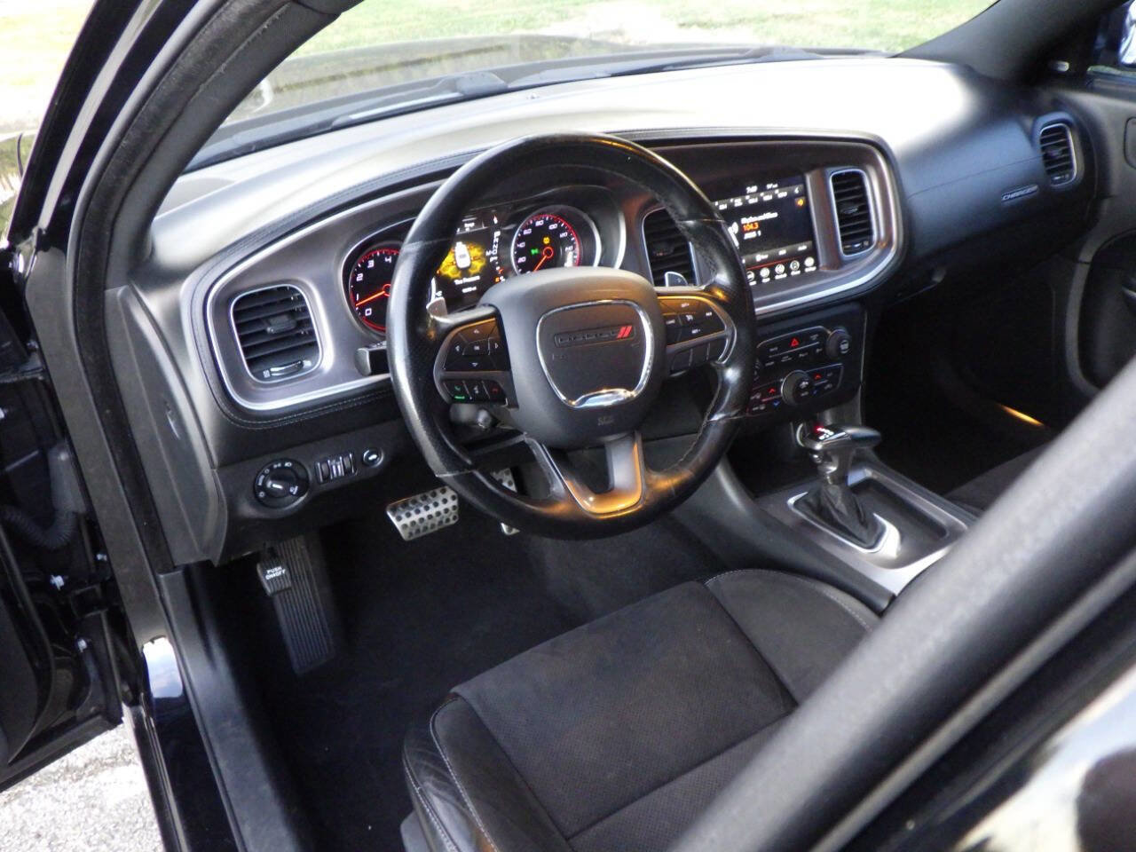 Used 2019 Dodge Charger R/T w/ Plus Group image 14