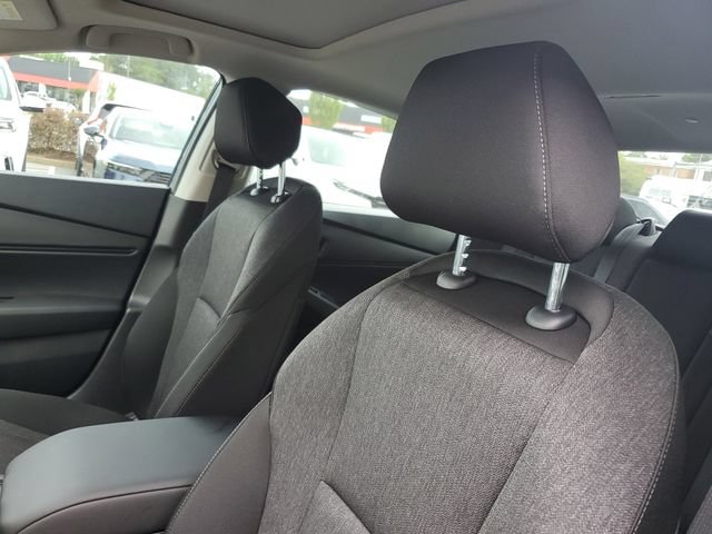 Certified 2025 Honda Accord SE image 11