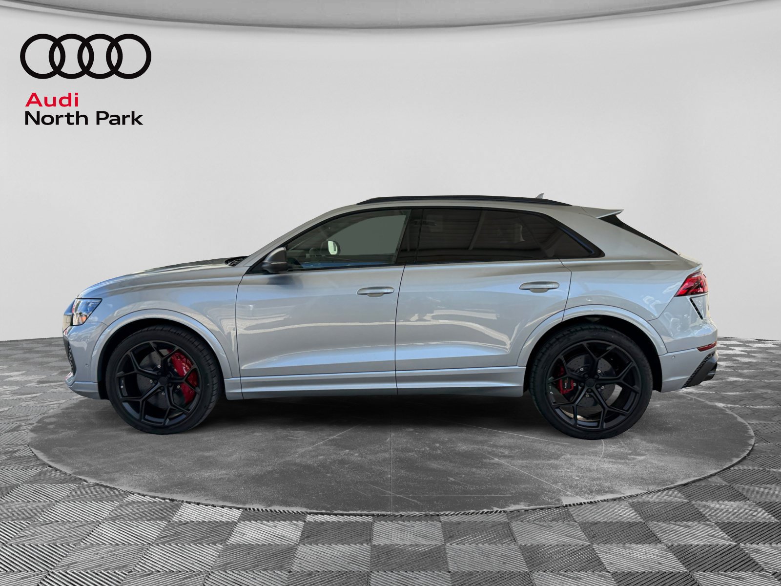 New 2026 Audi RS Q8 performance AWD/4WD image 2