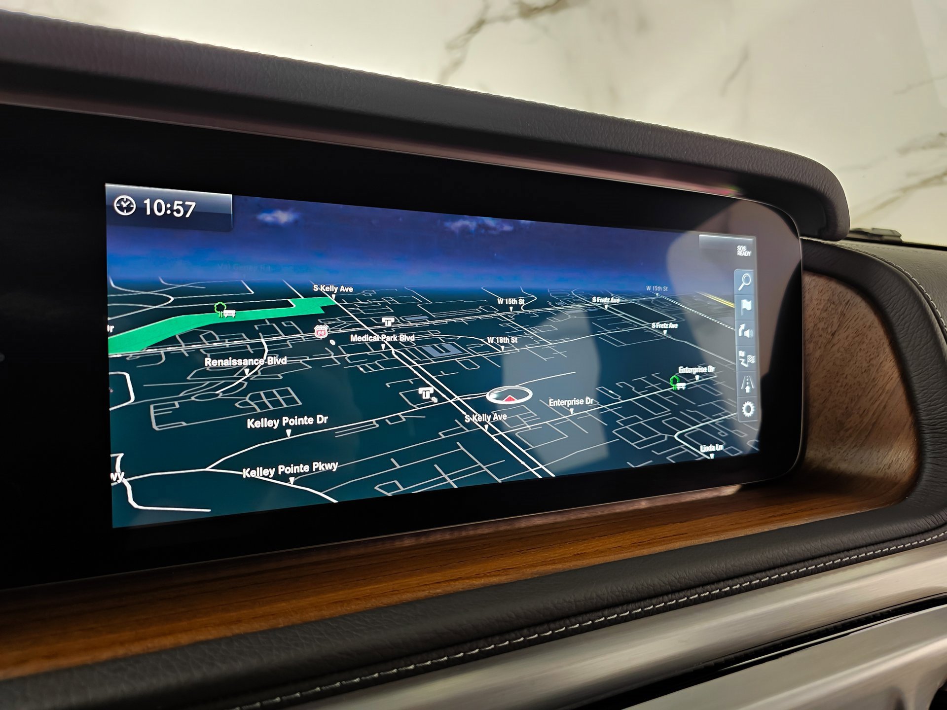 Used 2023 Mercedes-Benz G 550 image 34