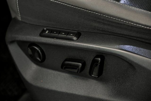 Used 2022 Volkswagen Atlas SEL Premium image 16