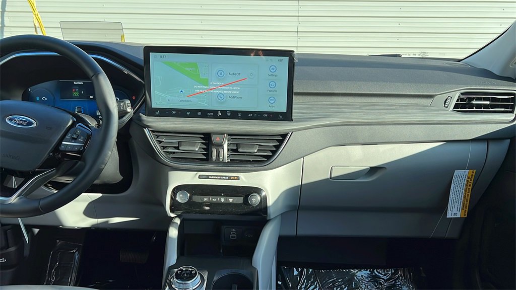 New 2025 Ford Escape SE w/ PHEV Premium Package image 14