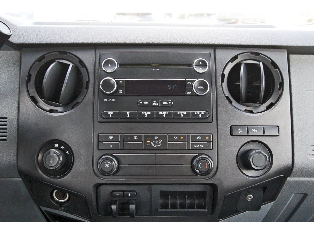Used 2015 Ford F250 XL w/ Power Equipment Group AWD/4WD image 25