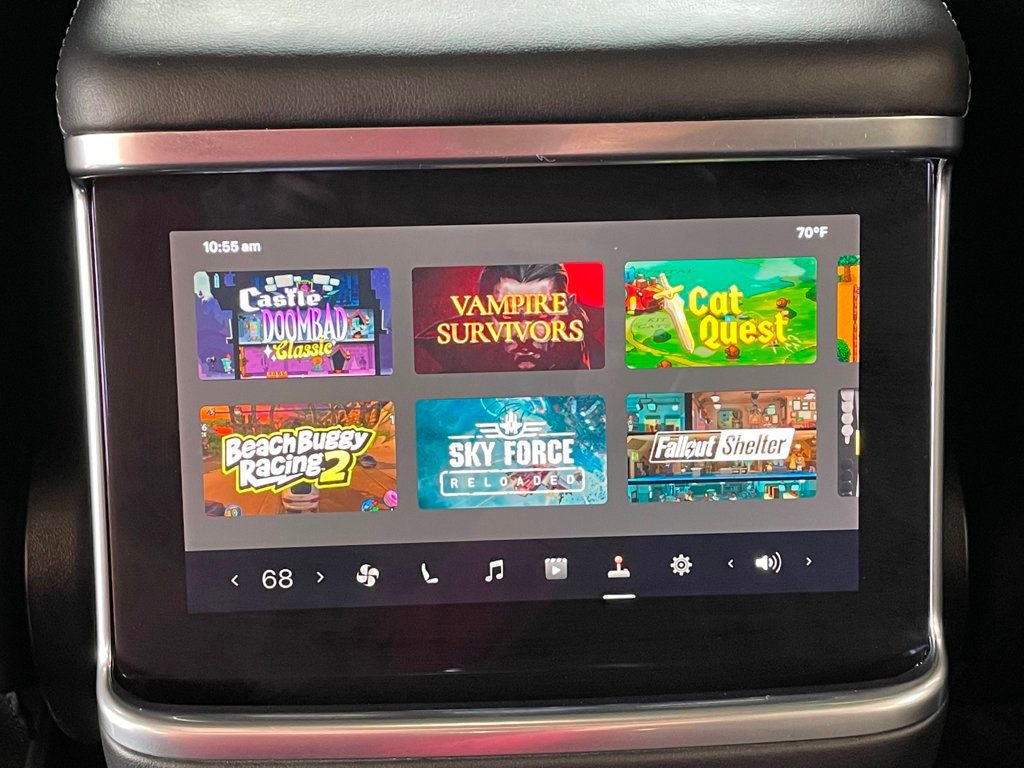 Used 2022 Tesla Model X Plaid image 20