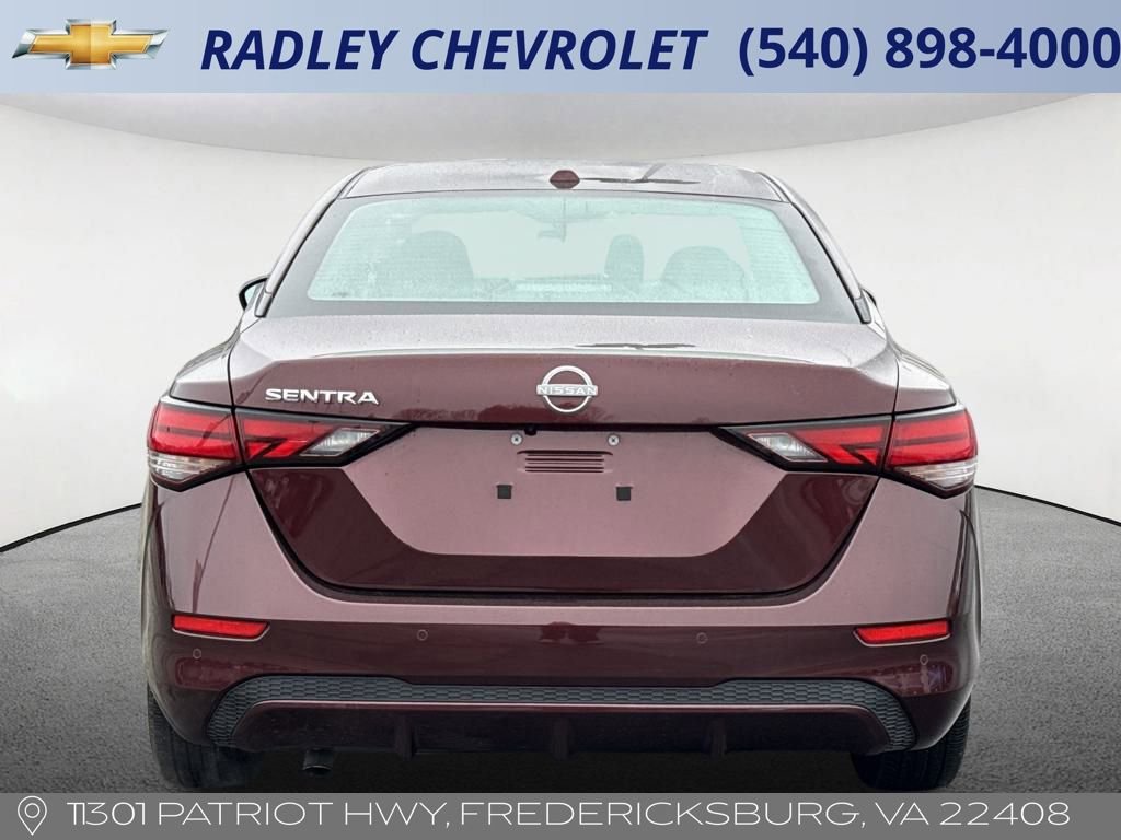 Used 2025 Nissan Sentra SV image 18