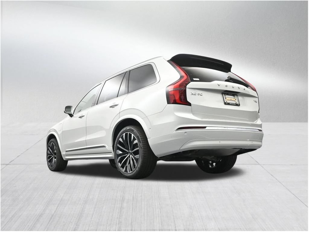 New 2026 Volvo XC90 T8 Plus w/ Protection Package Premier AWD/4WD image 23