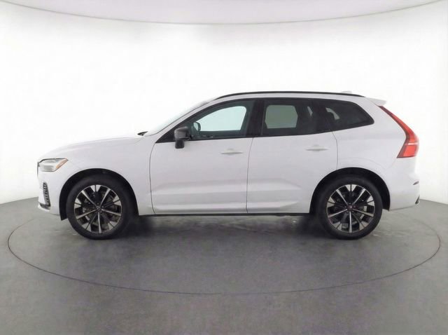 New 2026 Volvo XC60 B5 Plus w/ Climate Package PRO image 34