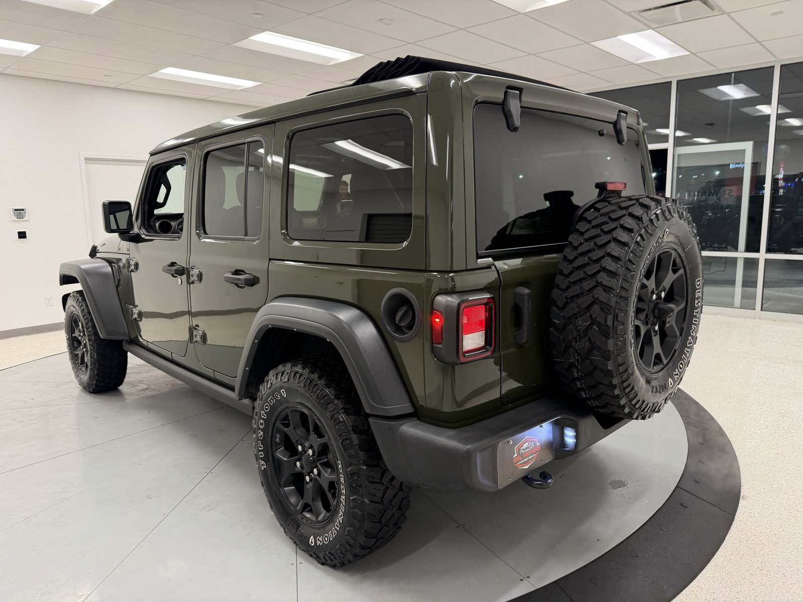 Used 2021 Jeep Wrangler Unlimited Willys image 72