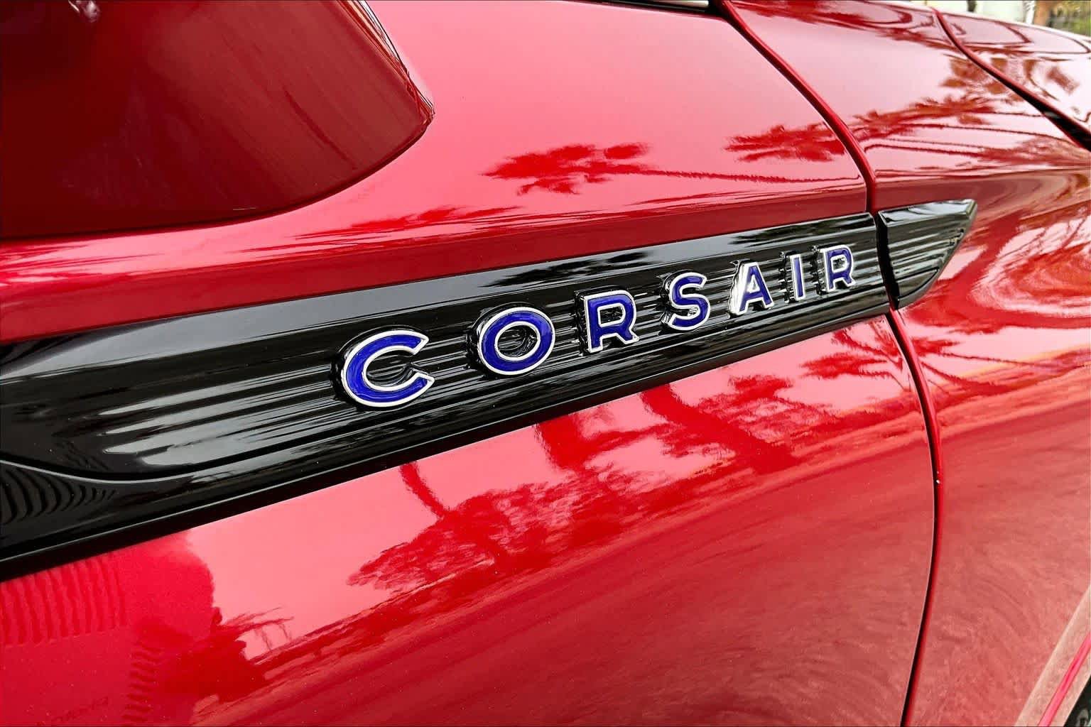 Used 2025 Lincoln Corsair Grand Touring w/ Equipment Group 302A image 9