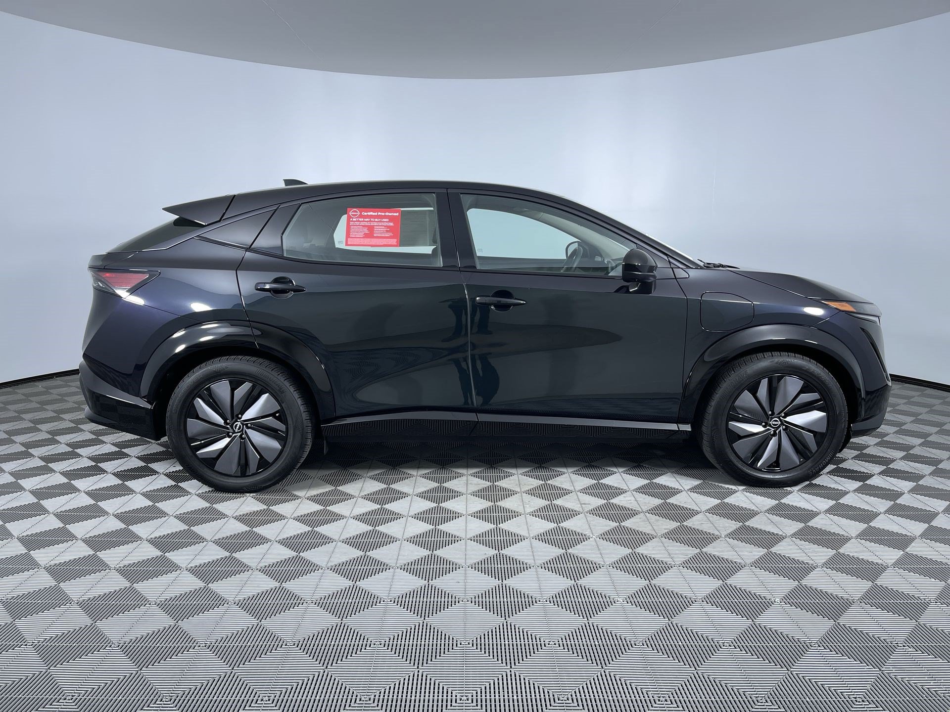 Certified 2024 Nissan Ariya AWD image 10