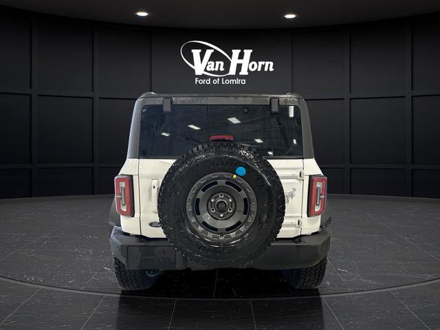 New 2025 Ford Bronco Outer Banks w/ Sasquatch Package image 13