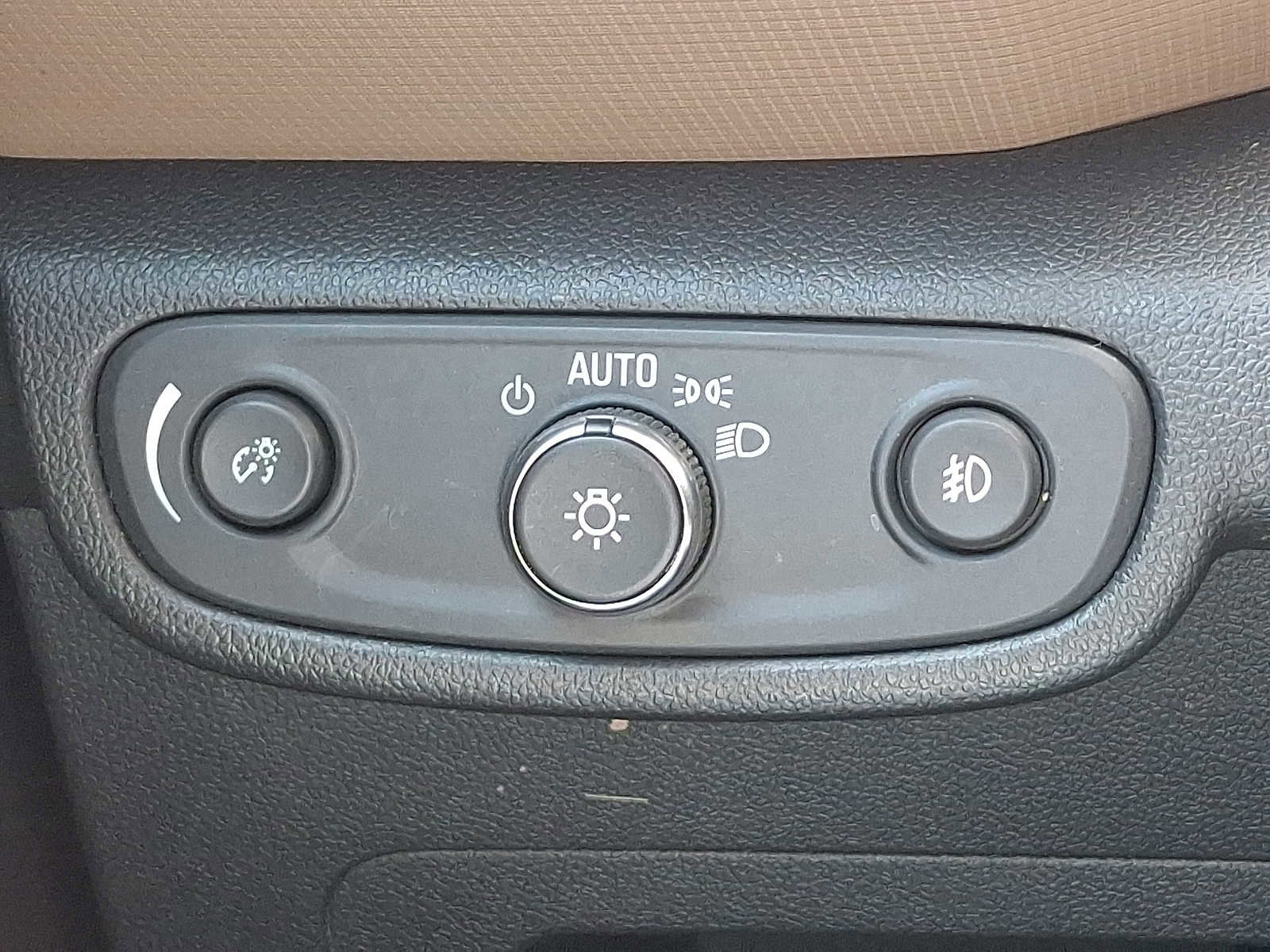Used 2021 Chevrolet TrailBlazer ACTIV w/ Technology Package AWD/4WD image 25