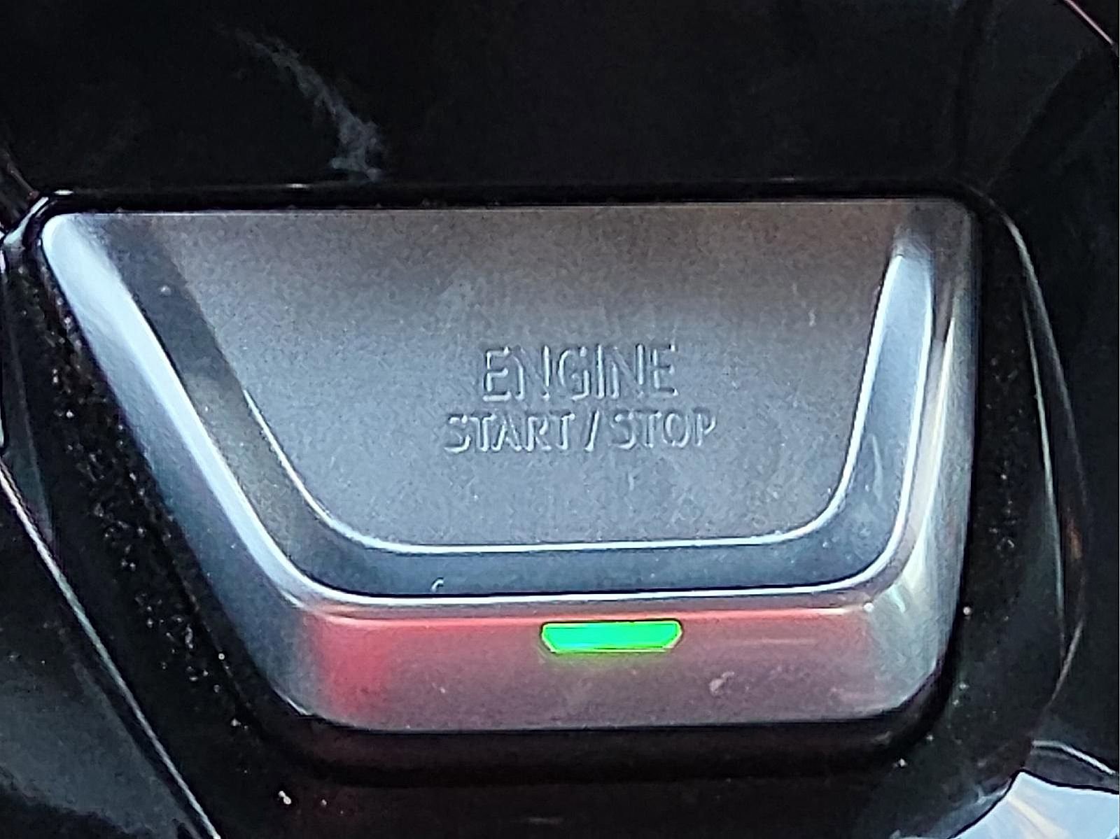 Used 2025 GMC Sierra 1500 AT4X image 18