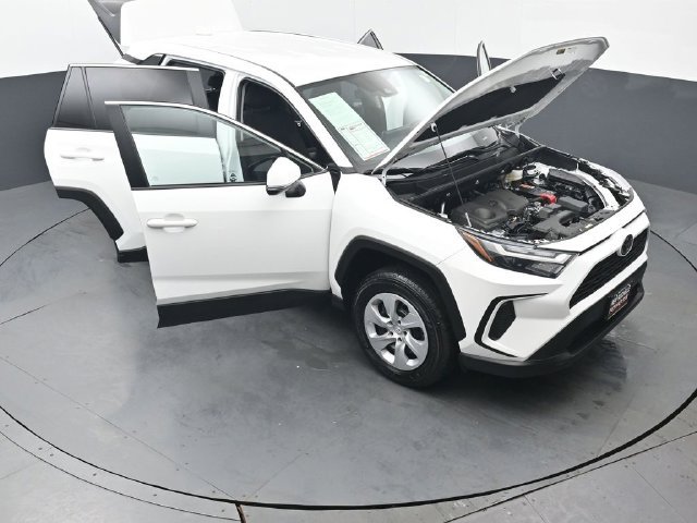Certified 2025 Toyota RAV4 LE AWD/4WD image 49