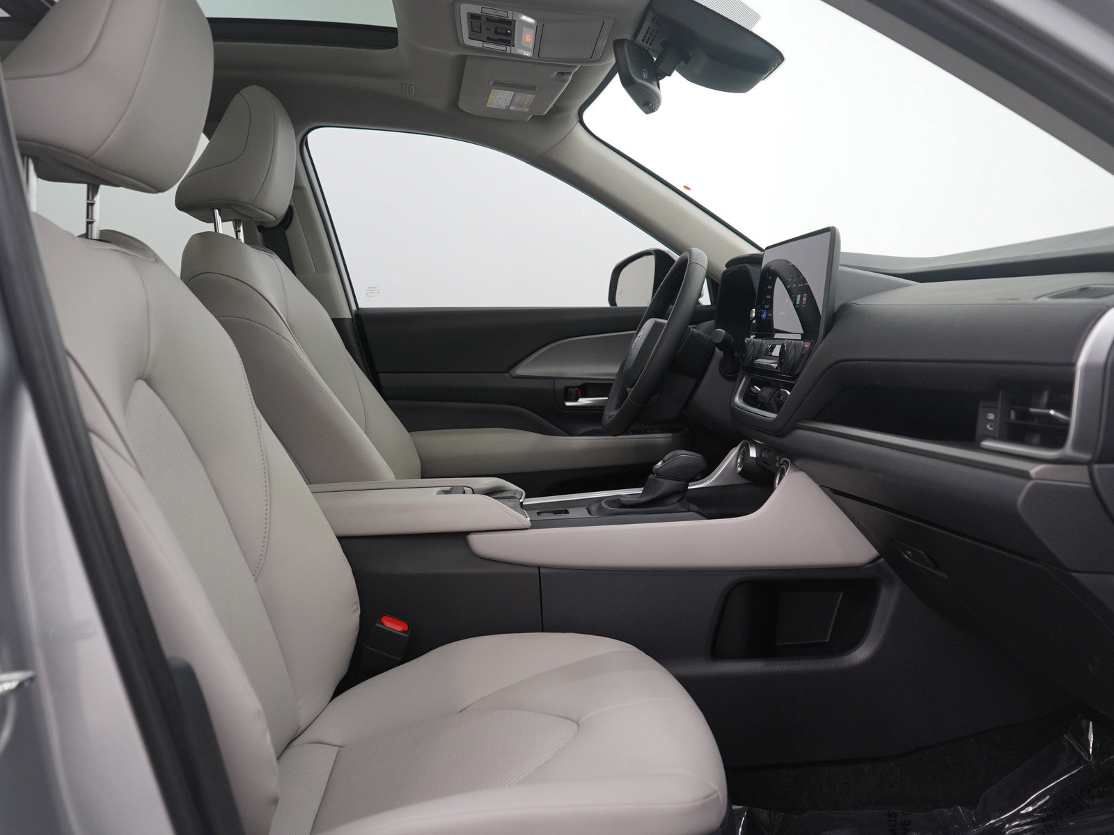 Used 2025 Toyota Grand Highlander AWD Hybrid image 13