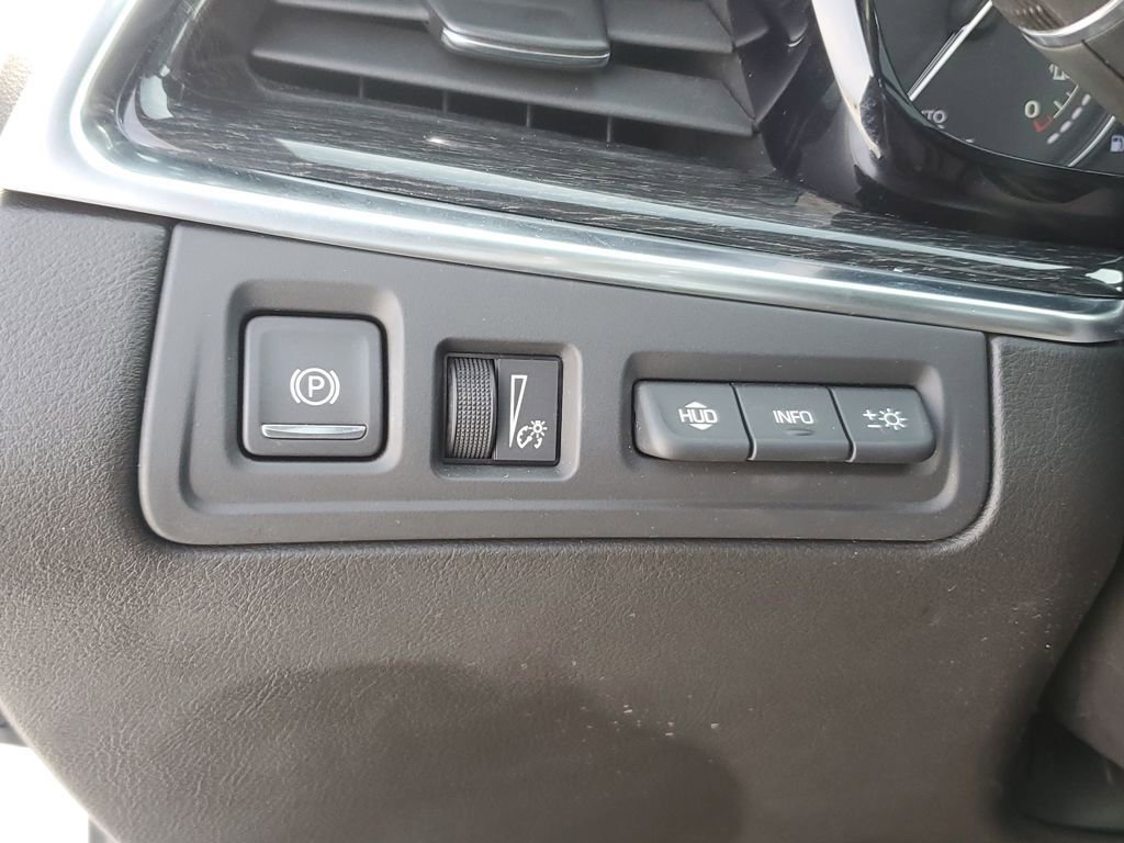 Used 2021 Cadillac XT5 Premium Luxury image 17