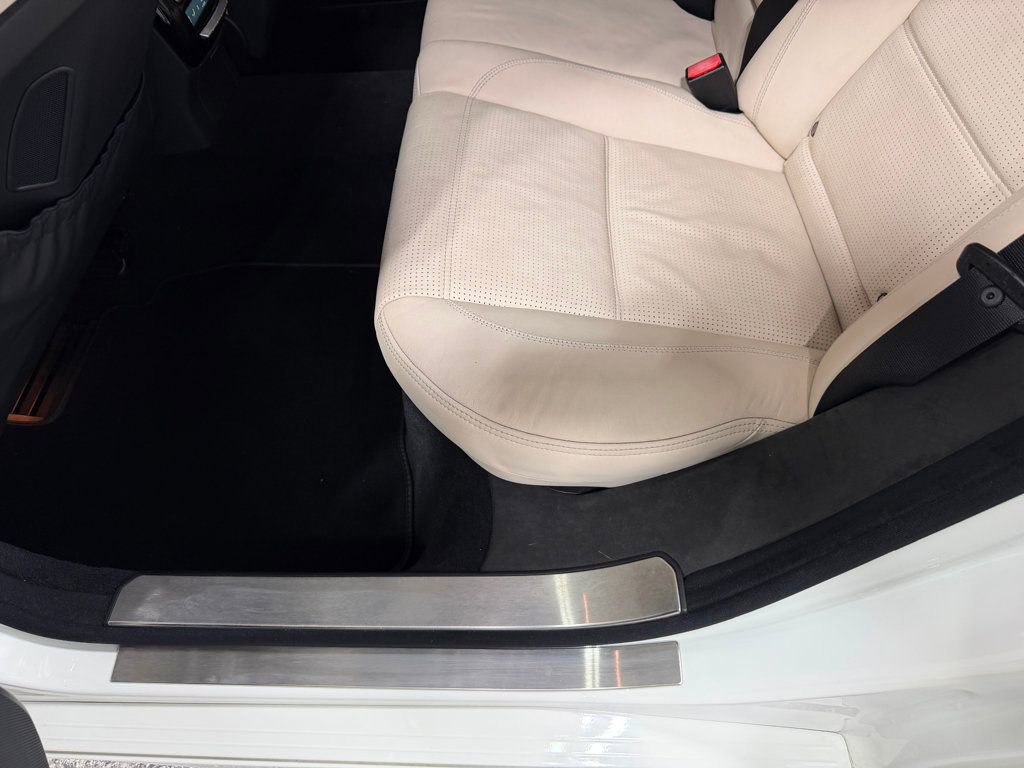 Used 2009 Mercedes-Benz S 63 AMG image 12