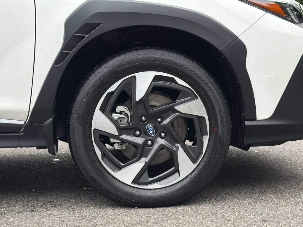 Certified 2025 Subaru Crosstrek 2.5i Limited w/ Crosstrek Mirror Package AWD/4WD image 6