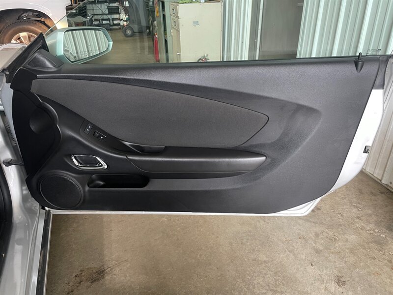 Used 2014 Chevrolet Camaro LT RWD image 18