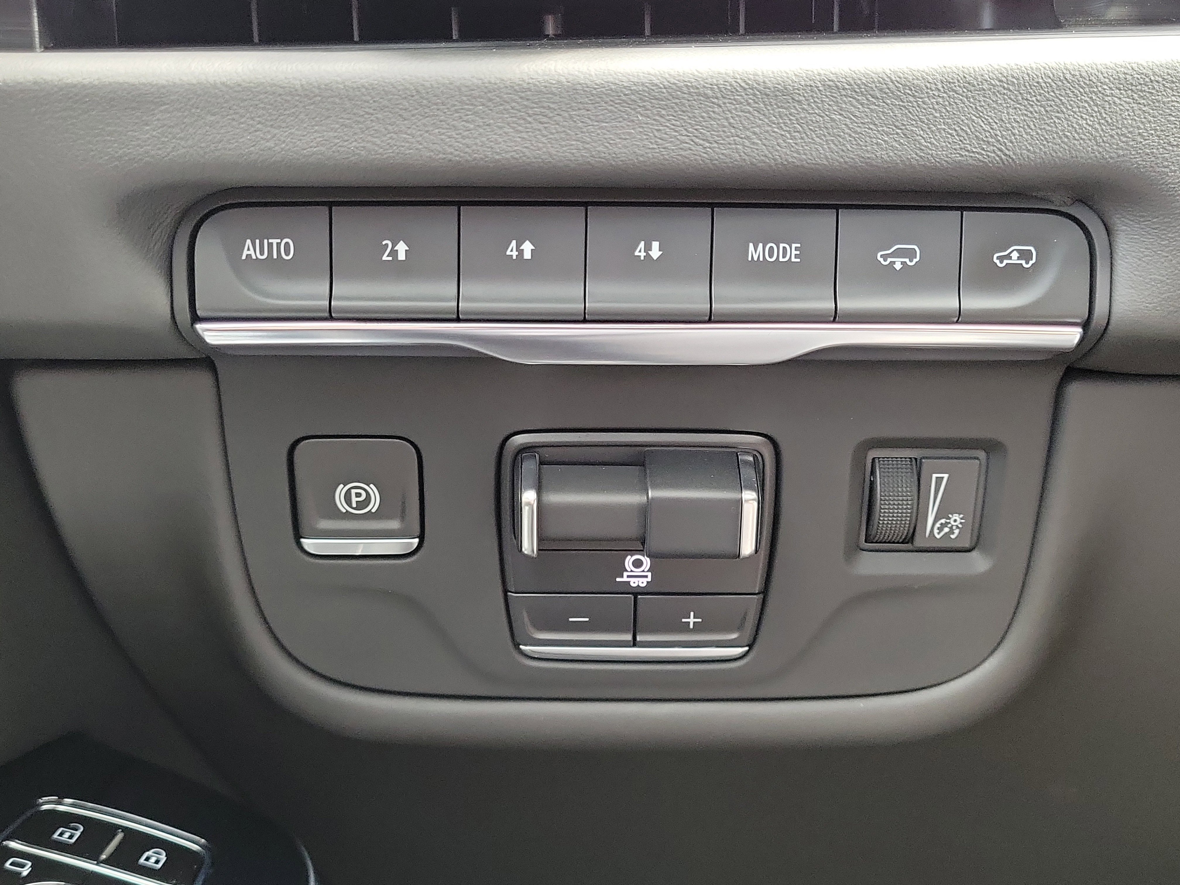 Used 2025 Cadillac Escalade Sport Platinum image 32