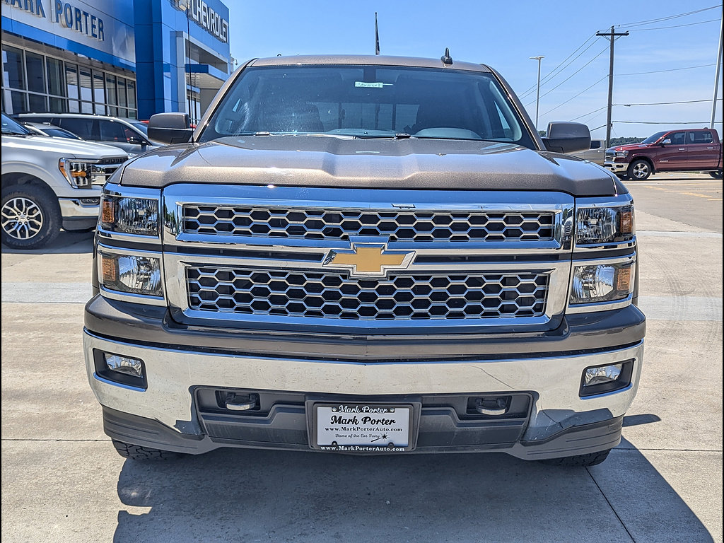 Used 2015 Chevrolet Silverado 1500 LT w/ LT Convenience Package AWD/4WD image 11